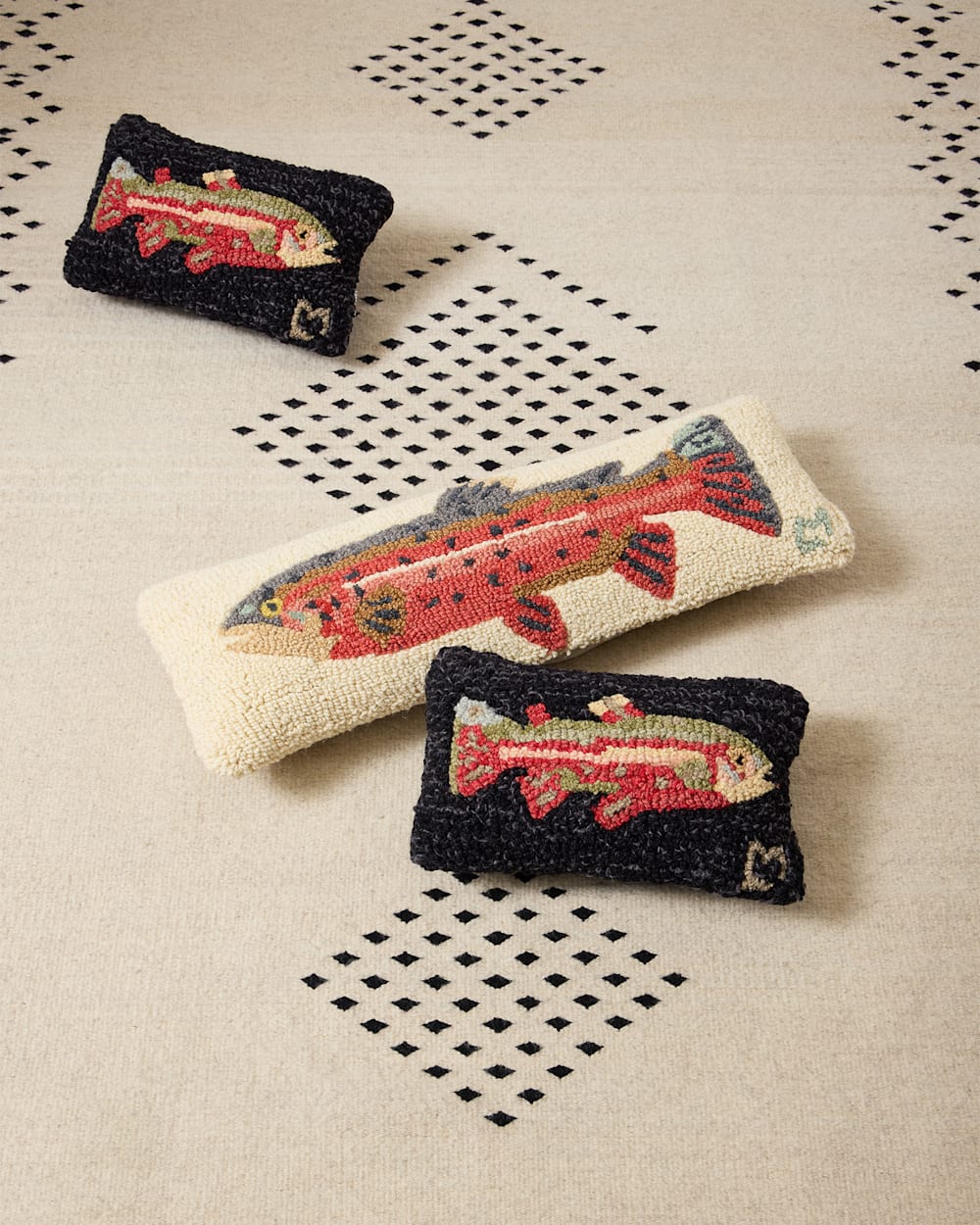 Pendleton Shop Trout Hooked Lumbar Pillow: Comfort & Style
